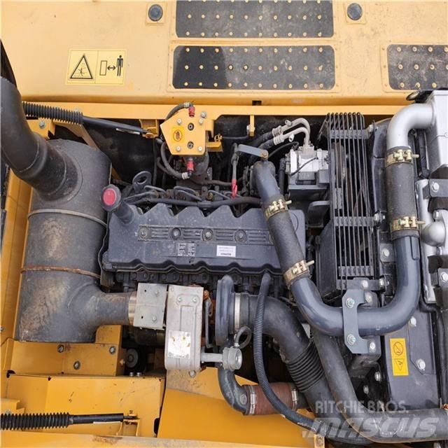 Komatsu pc220-8 履帶式 挖土機/掘鑿機/挖掘機
