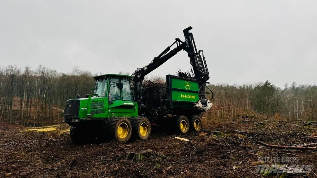 John Deere 1490D 集運機
