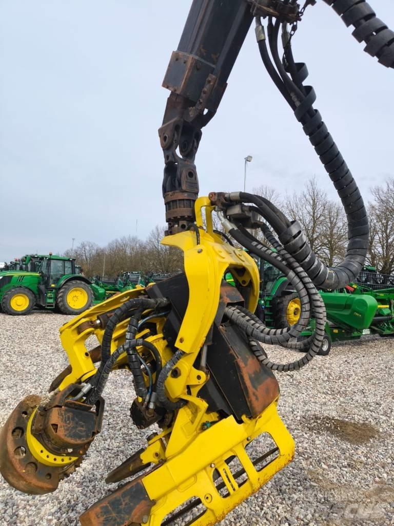 John Deere 1270E 收穫機