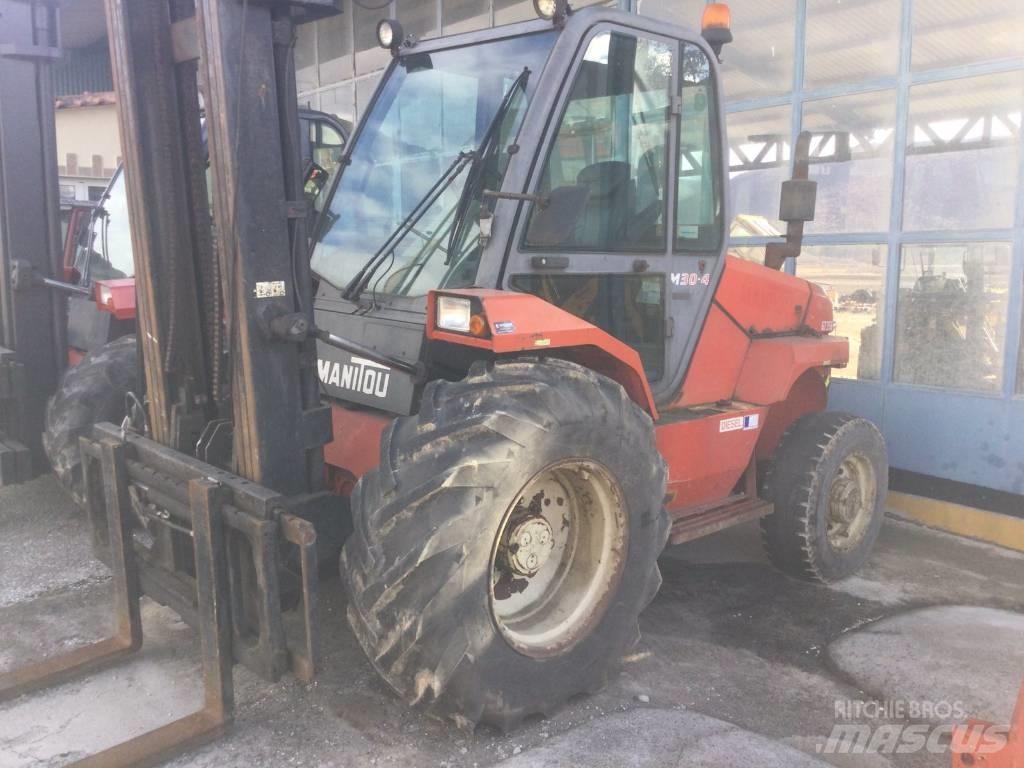 Manitou MC 30-4 柴油卡車