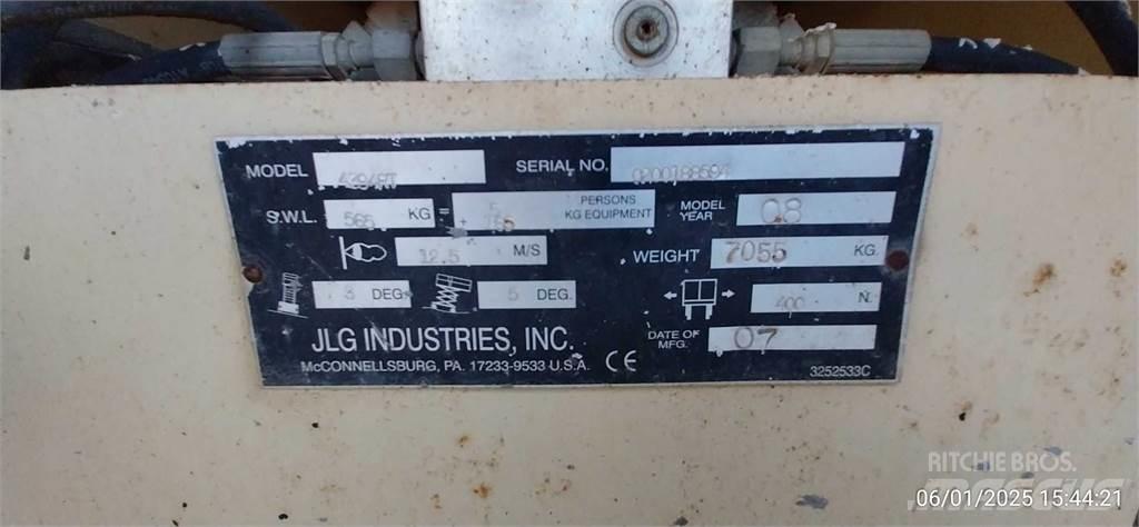 JLG 4394RT 剪式升降機