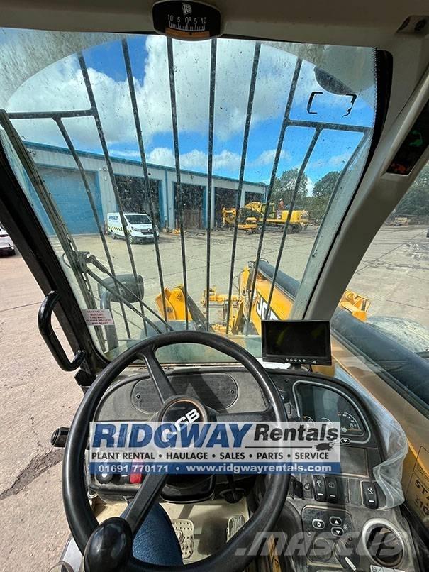 JCB 540-140 伸縮臂操作車