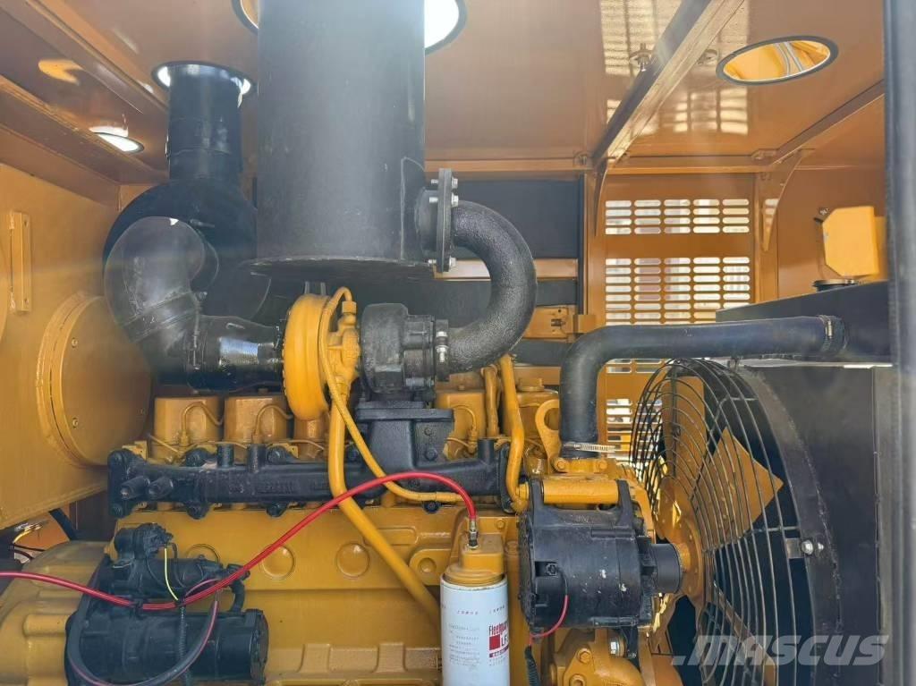 CAT 140 H 平土機