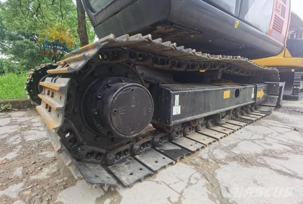 Hitachi ZX 70 中型挖土機/掘鑿機/挖掘機 7t-12t