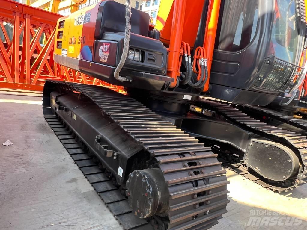 Hitachi ZX200 履帶式 挖土機/掘鑿機/挖掘機