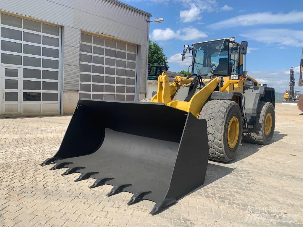 Komatsu WA 320-5H 輪胎式裝載機