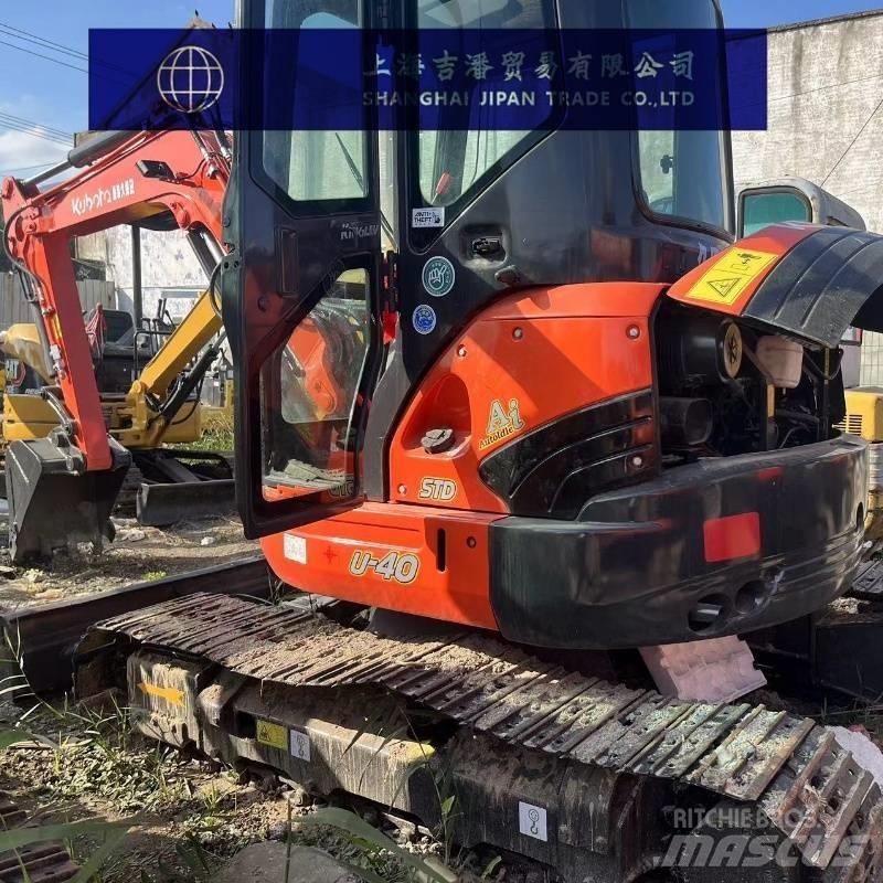 Kubota U 40 小型挖土機/掘鑿機<7t(小型挖掘機)