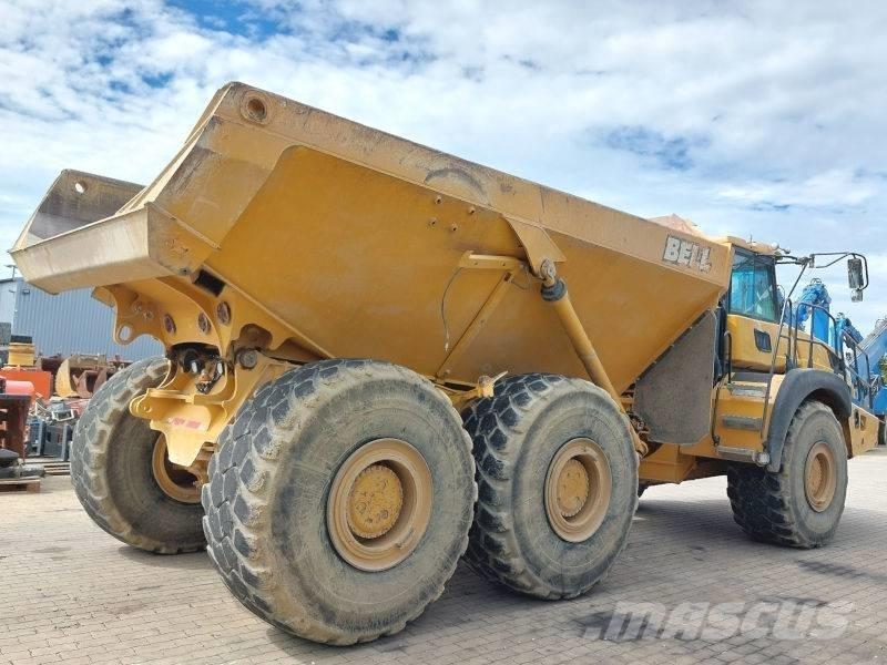 Bell B 40 E 鉸接式起吊車