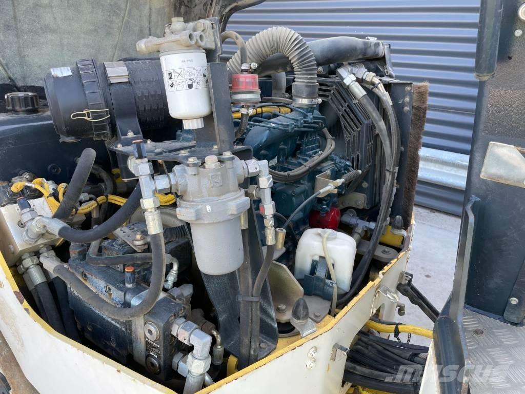 Bomag BW 135 AD-5 雙輪滾壓機