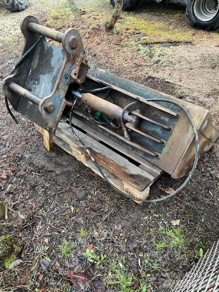 Komatsu 1600 鏟斗