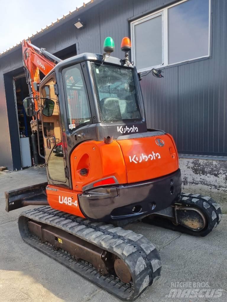 Kubota U48 小型挖土機/掘鑿機<7t(小型挖掘機)