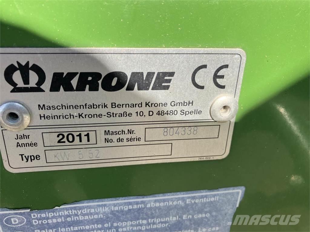 Krone KW 5.52/4x7 耙與翻草機