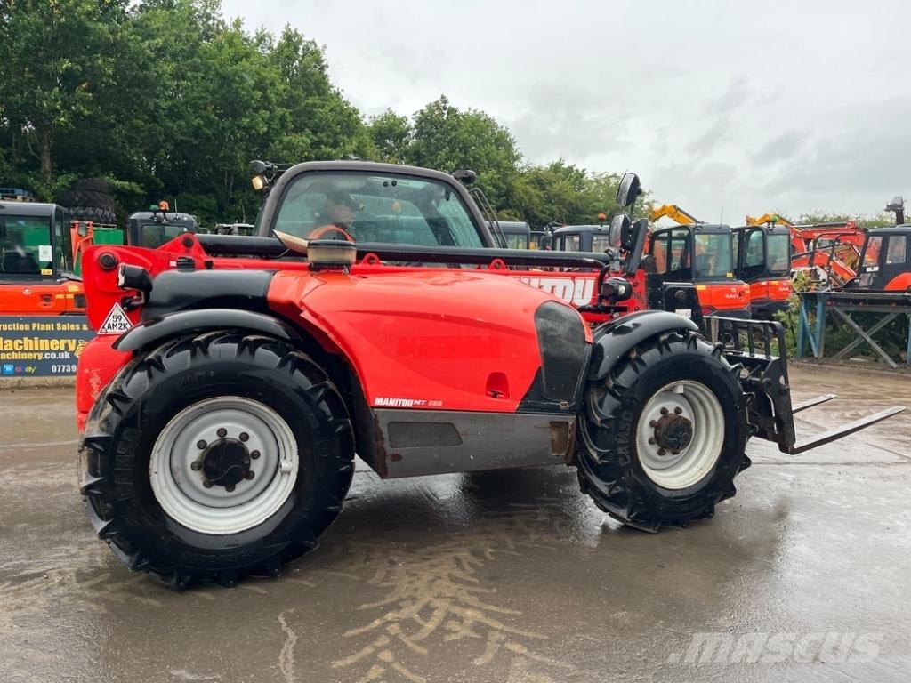 Manitou MT 932 伸縮臂操作車