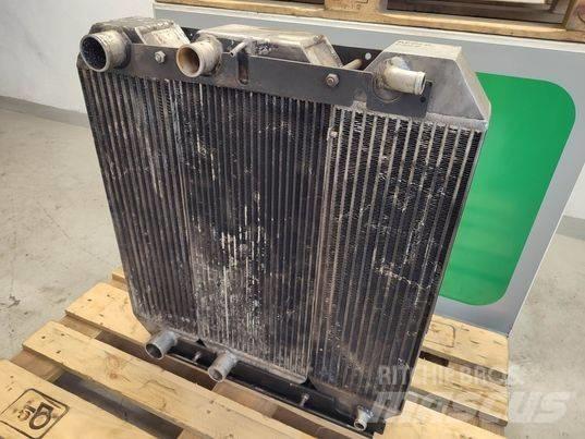 Merlo P34.7 cooler 散熱器/水箱