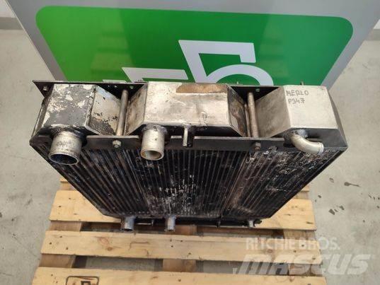 Merlo P34.7 cooler 散熱器/水箱