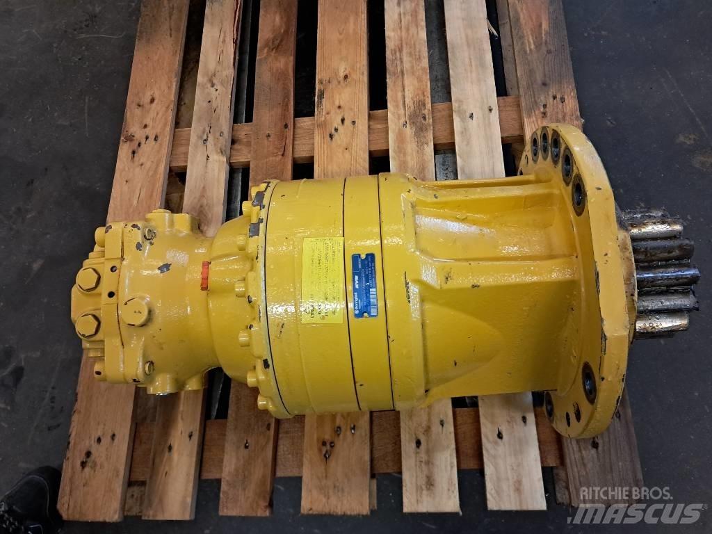 Komatsu PW 180-10 傳動裝置