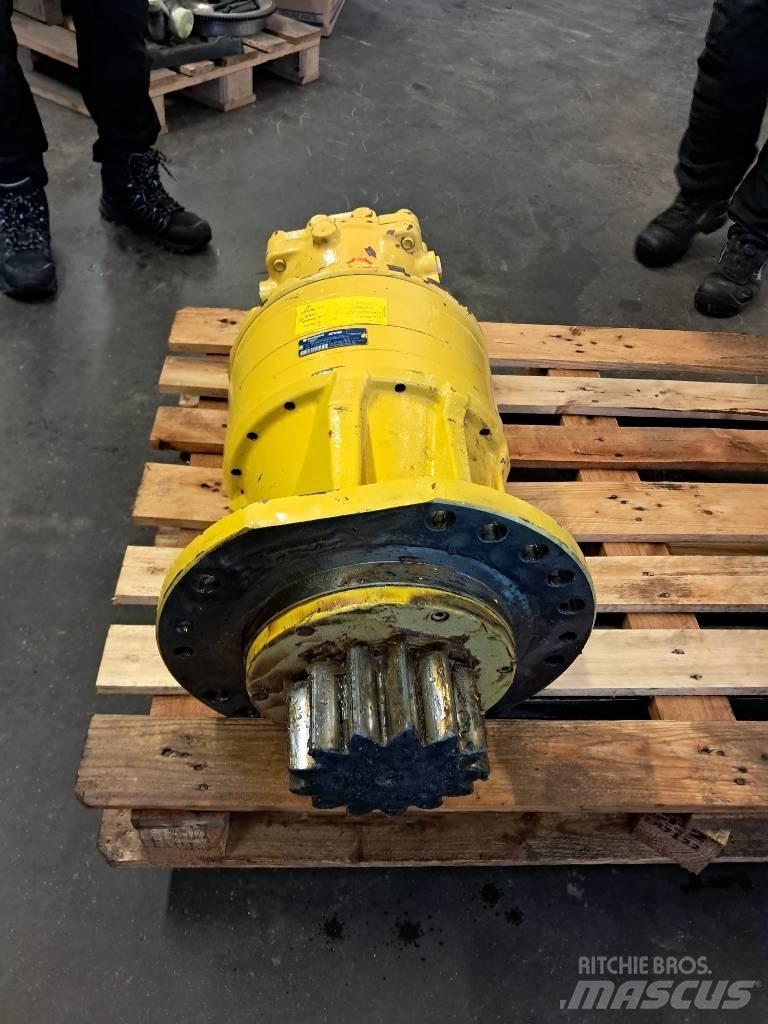 Komatsu PW 180-10 傳動裝置