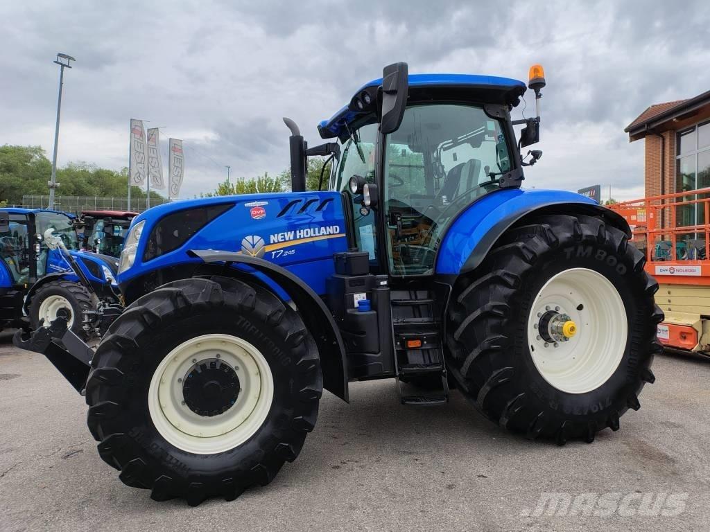 New Holland T 7.245 曳引機