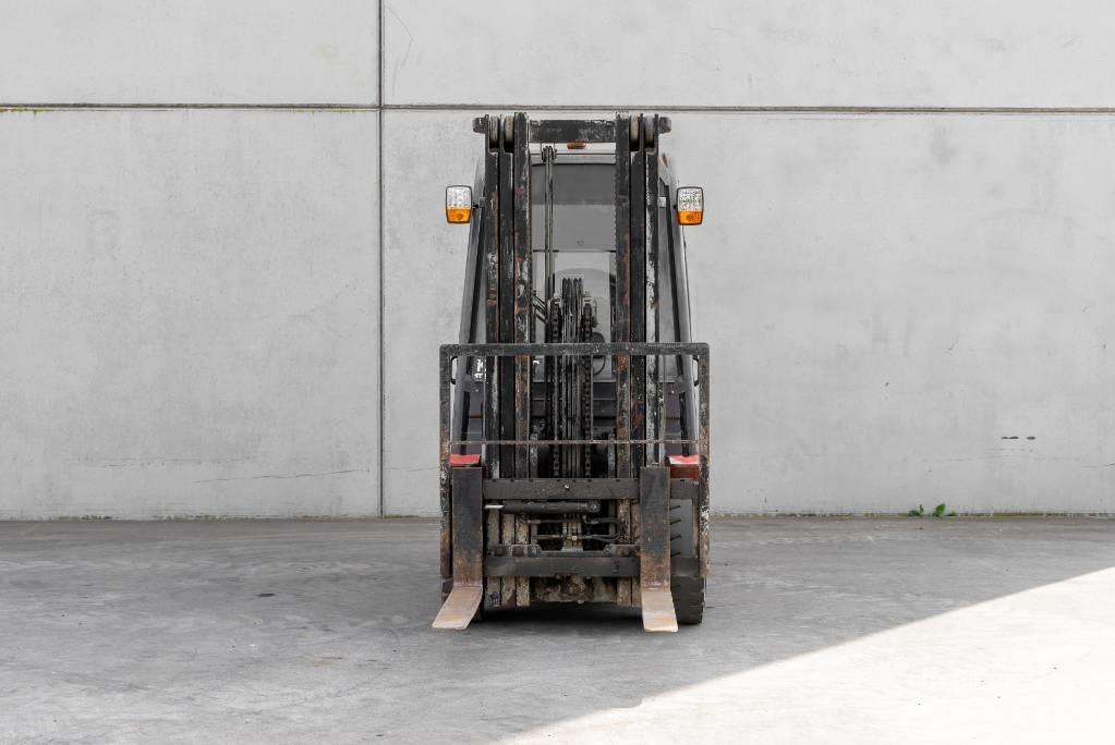 Manitou MI 25 D 柴油卡車