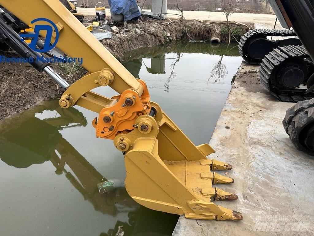 CAT 303 CR 小型挖土機/掘鑿機<7t(小型挖掘機)