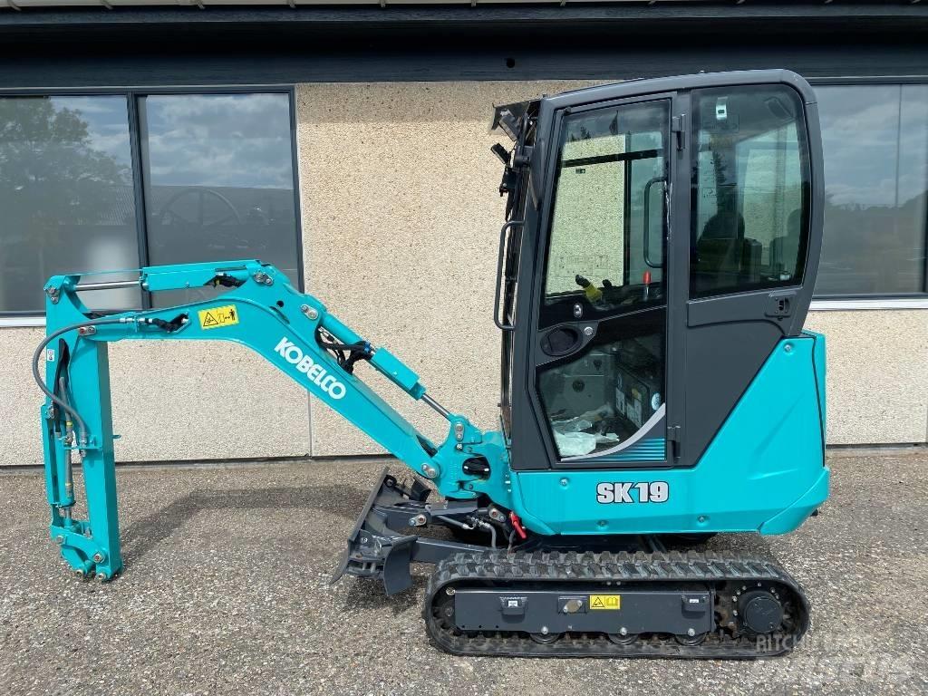 Kobelco SK 19 小型挖土機/掘鑿機<7t(小型挖掘機)
