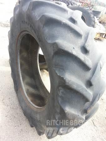  Pneu 14.9R30 輪胎、車輪和輪圈