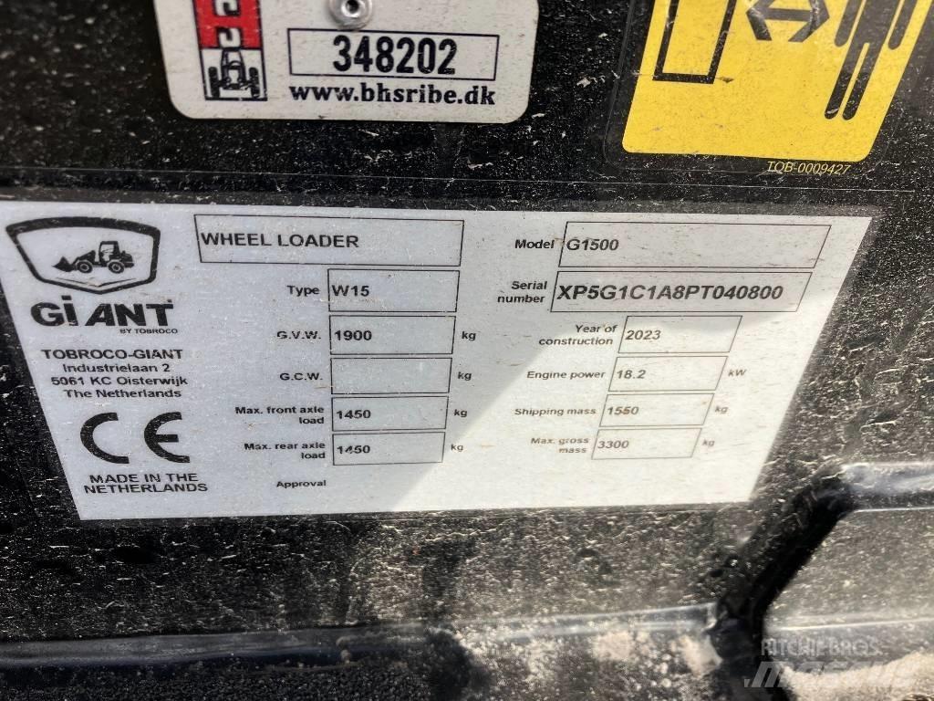 GiANT G 1500 多功能裝載機