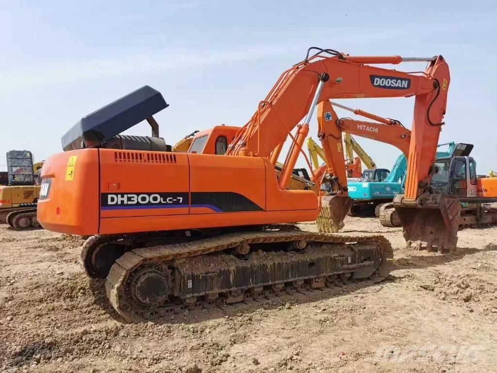 Doosan DH300LC-7 履帶式 挖土機/掘鑿機/挖掘機