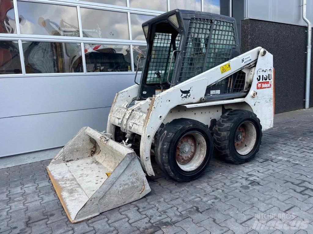 Bobcat S130 滑移轉向裝載機