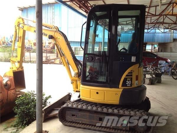 Komatsu PC 30 小型挖土機/掘鑿機<7t(小型挖掘機)