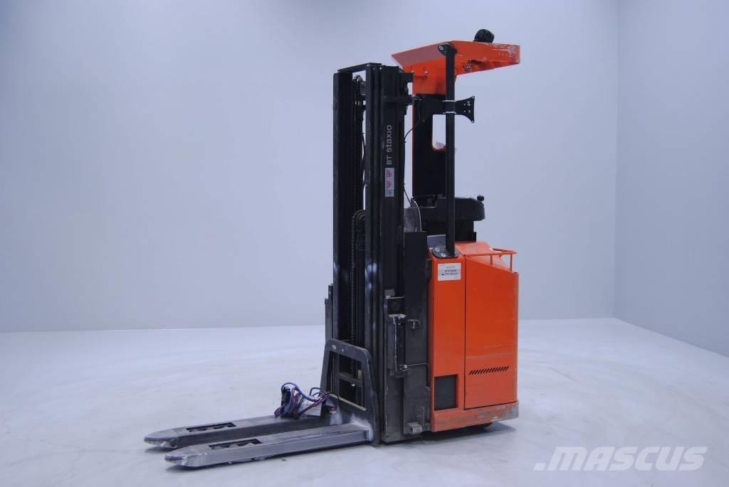 Toyota SSE135L 自走式堆積機