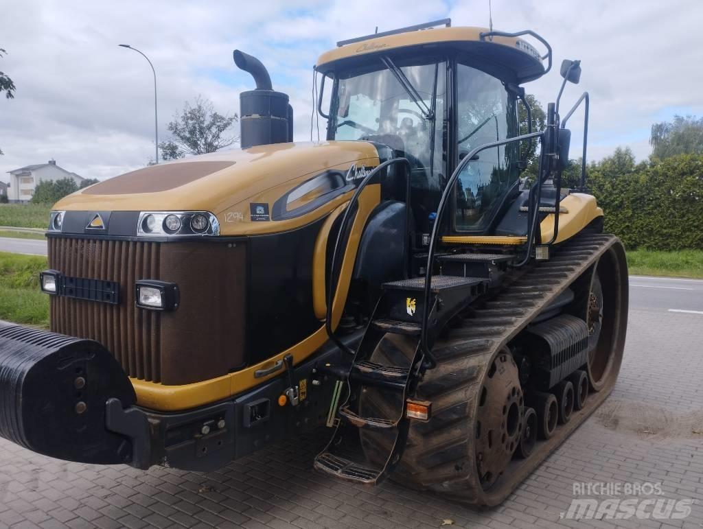 Challenger MT 875 E 曳引機
