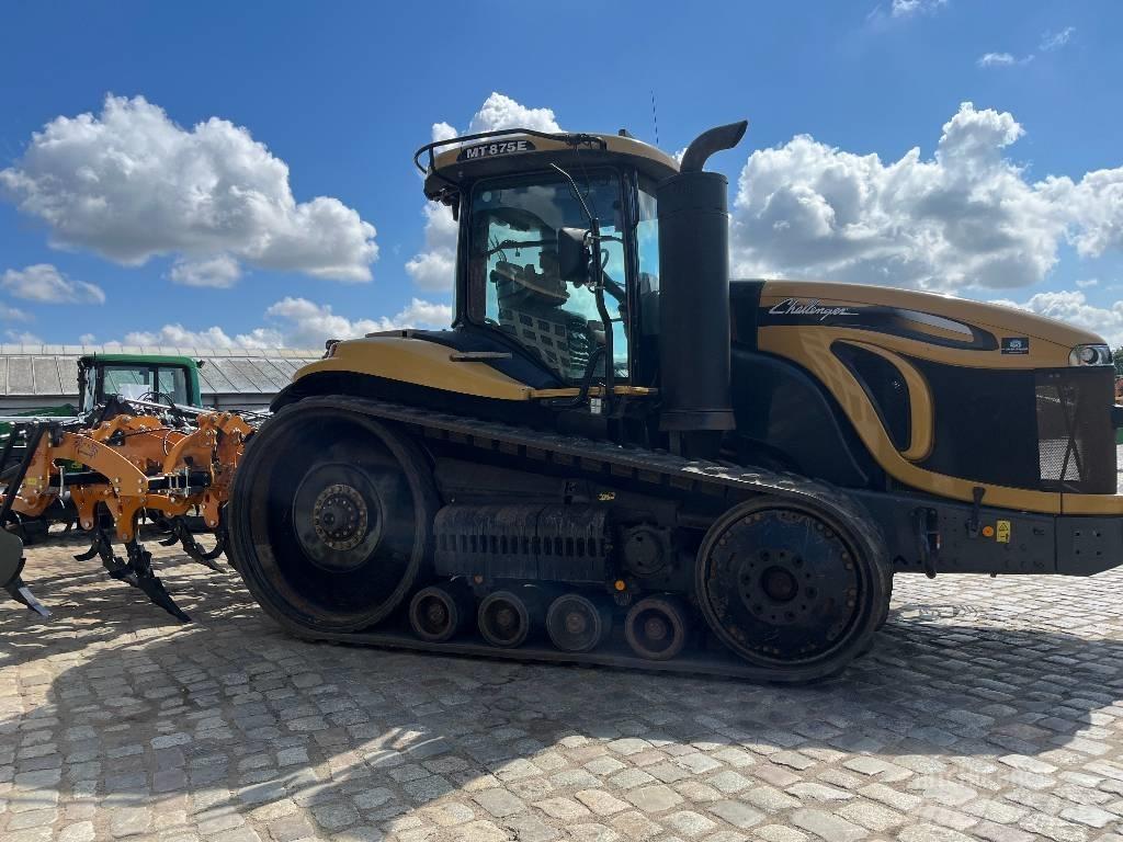 Challenger MT 875 E 曳引機