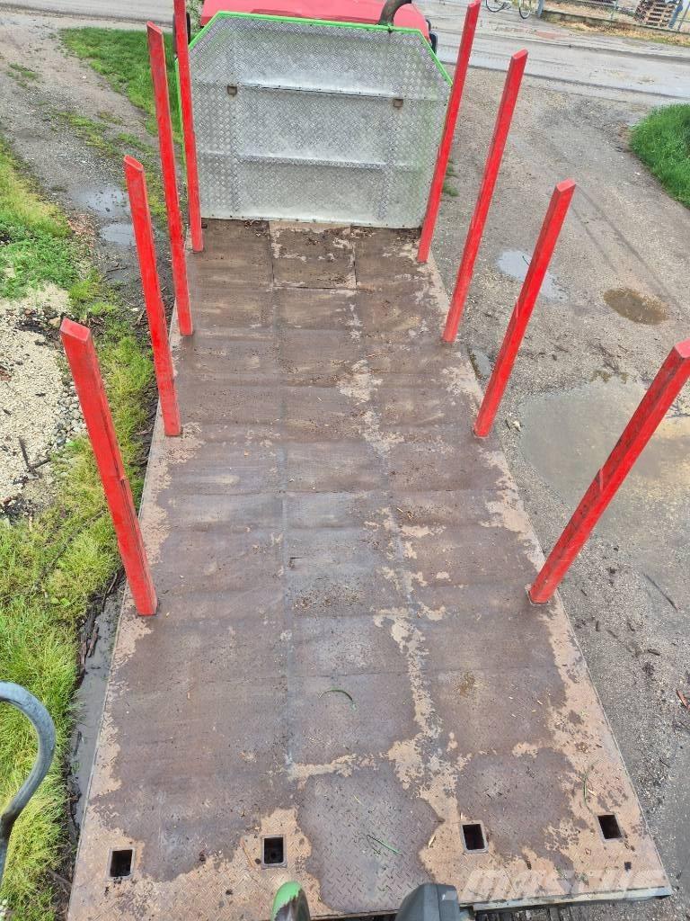 MAN TGA 26.430 木材貨車