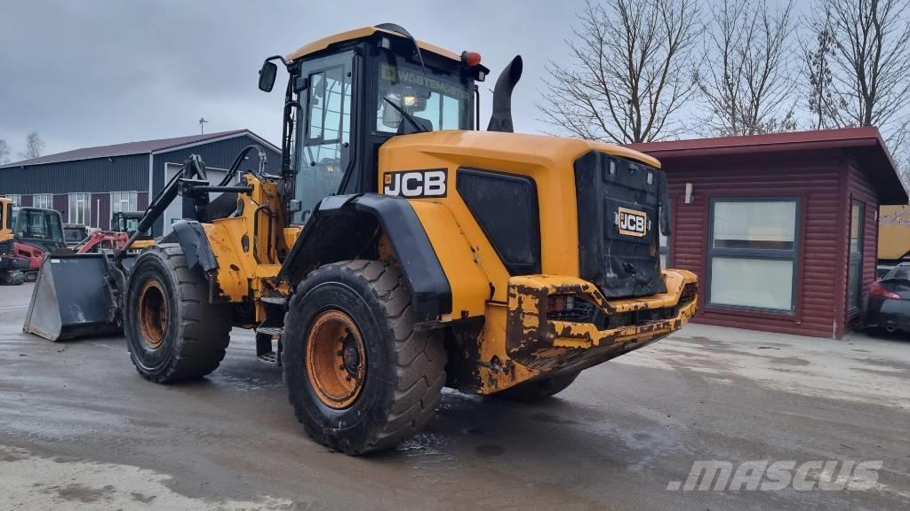 JCB 437 HT 輪胎式裝載機