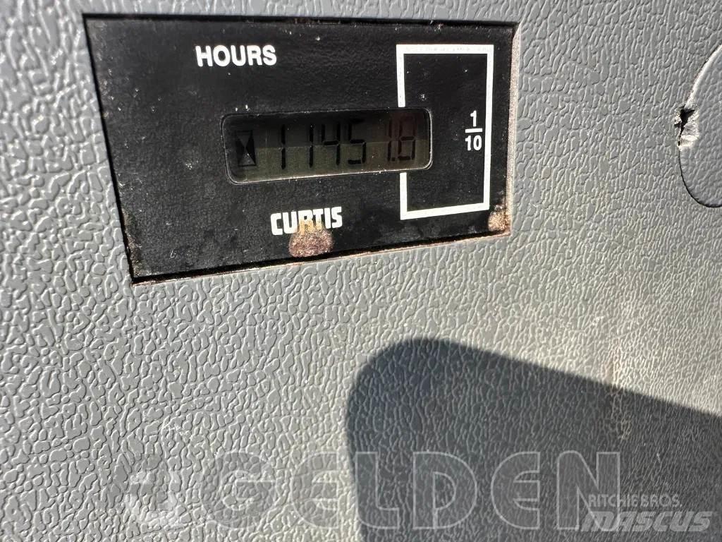 Hyundai HX300NL 履帶式 挖土機/掘鑿機/挖掘機