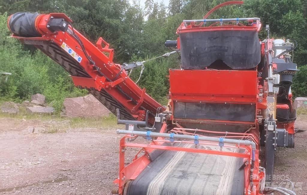 Sandvik QH 332 移動式壓碎機
