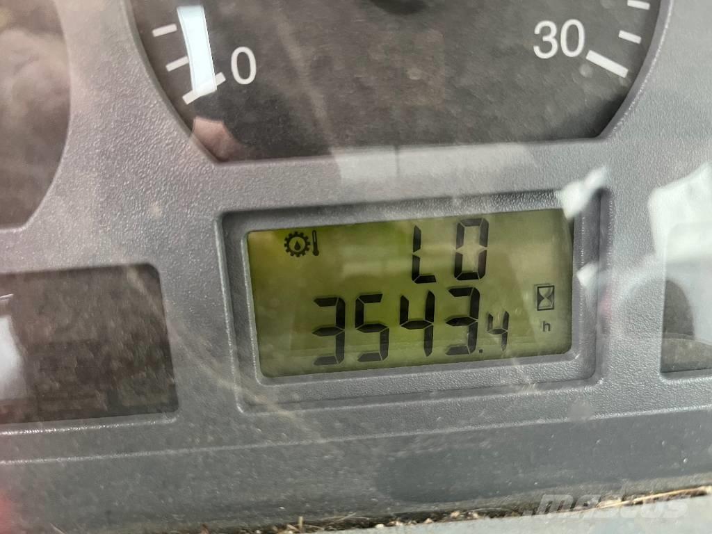 Valtra Valmet A85-4 曳引機