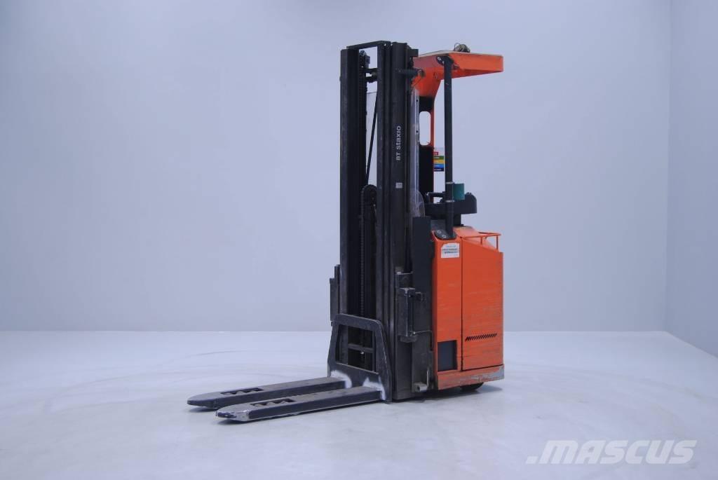 Toyota SSE135L 自走式堆積機