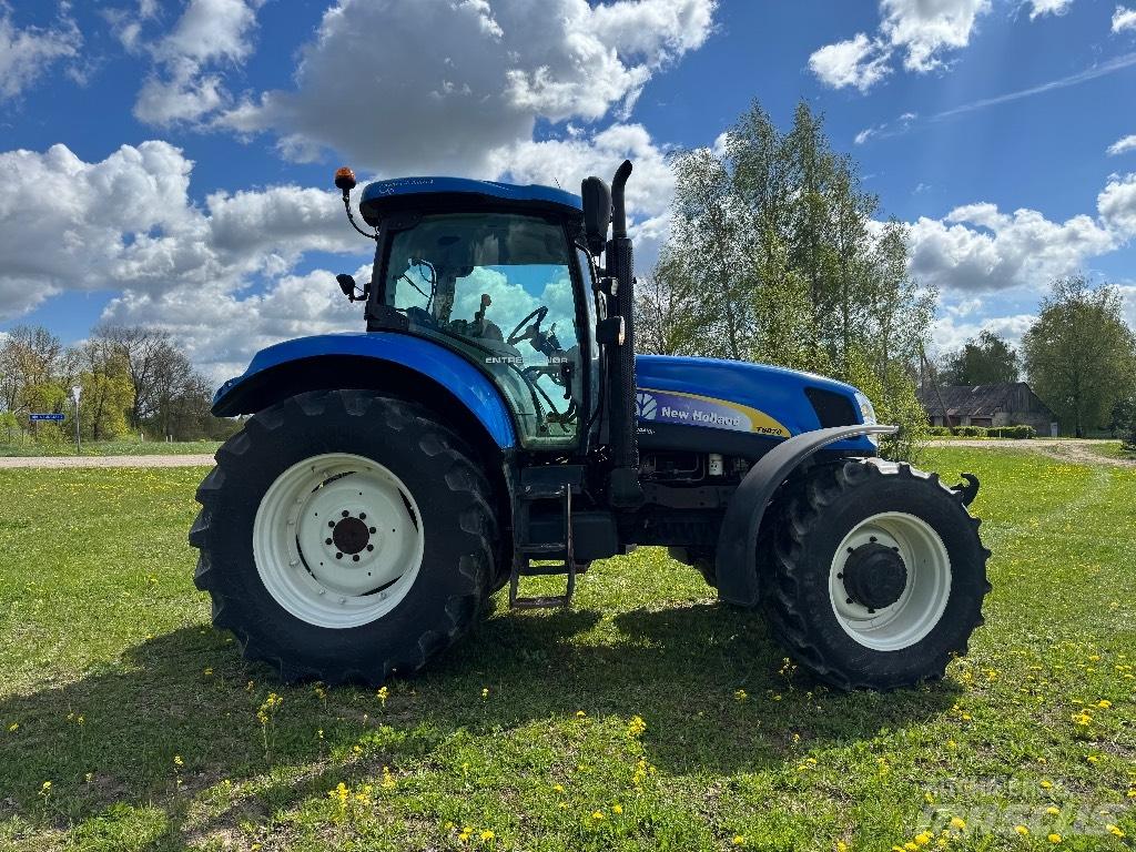 New Holland T 6070 曳引機
