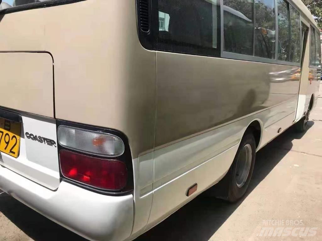 Toyota Coaster Bus 迷你巴士