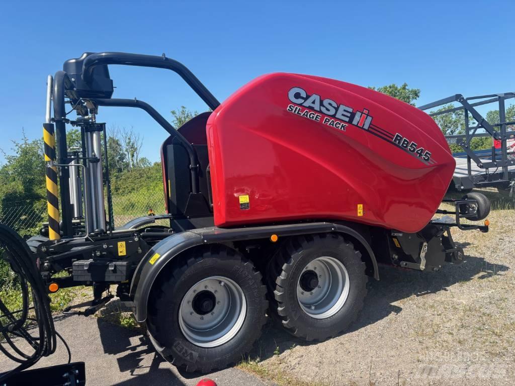 Case IH RB 545 圓型牧草打包機