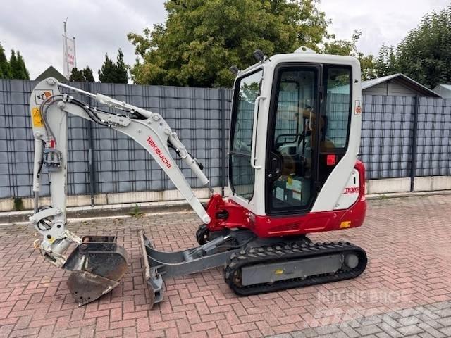 Takeuchi TB 320 V4 小型挖土機/掘鑿機<7t(小型挖掘機)