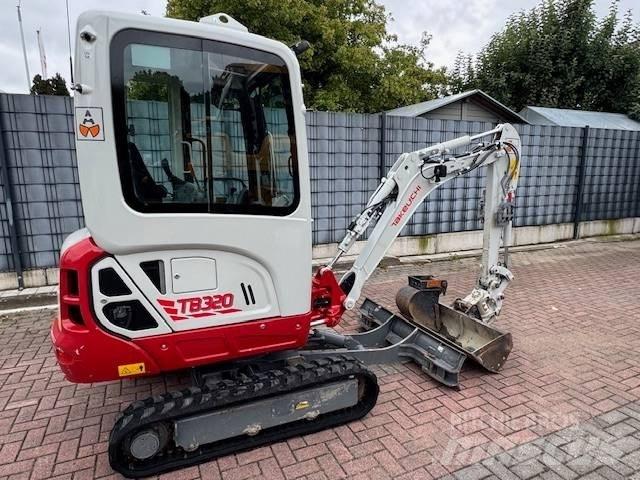 Takeuchi TB 320 V4 小型挖土機/掘鑿機<7t(小型挖掘機)