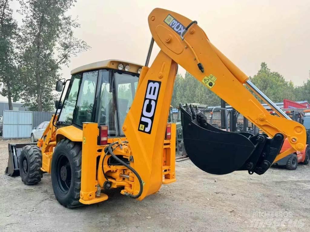 JCB 3 CX 反鏟裝載機