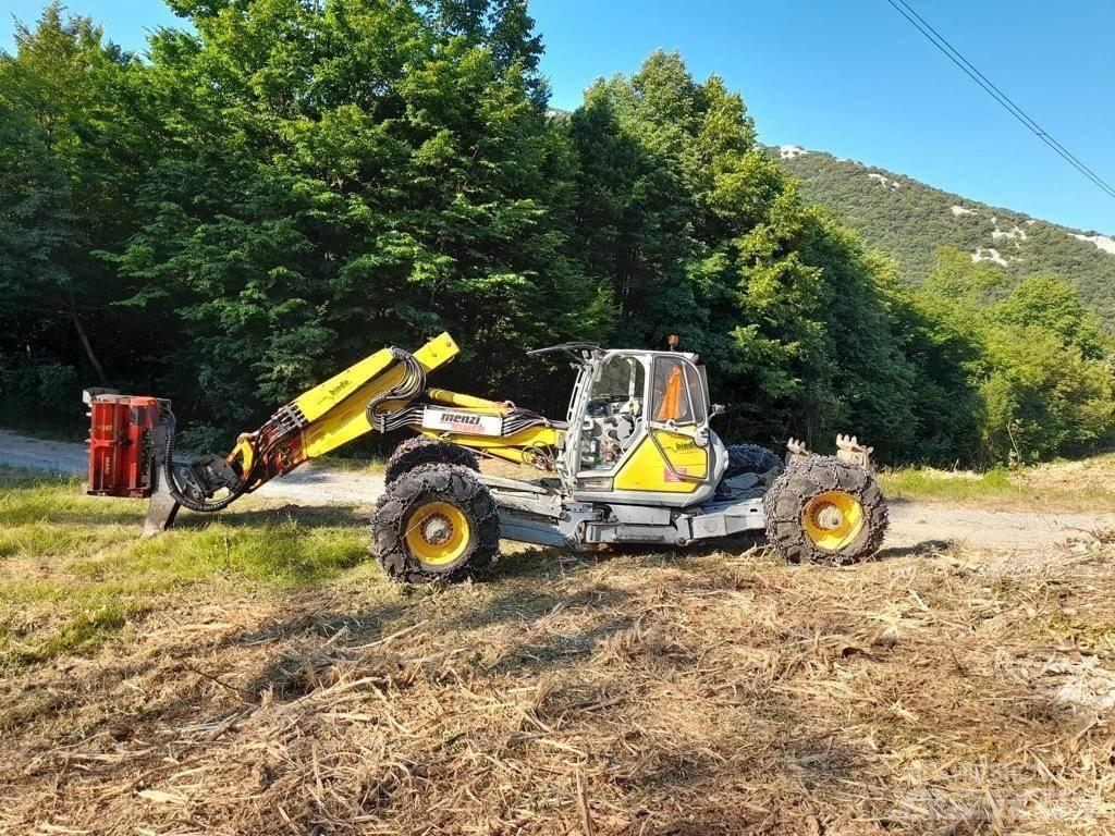 Menzi Muck M450 挖土機/掘鑿機/挖掘機