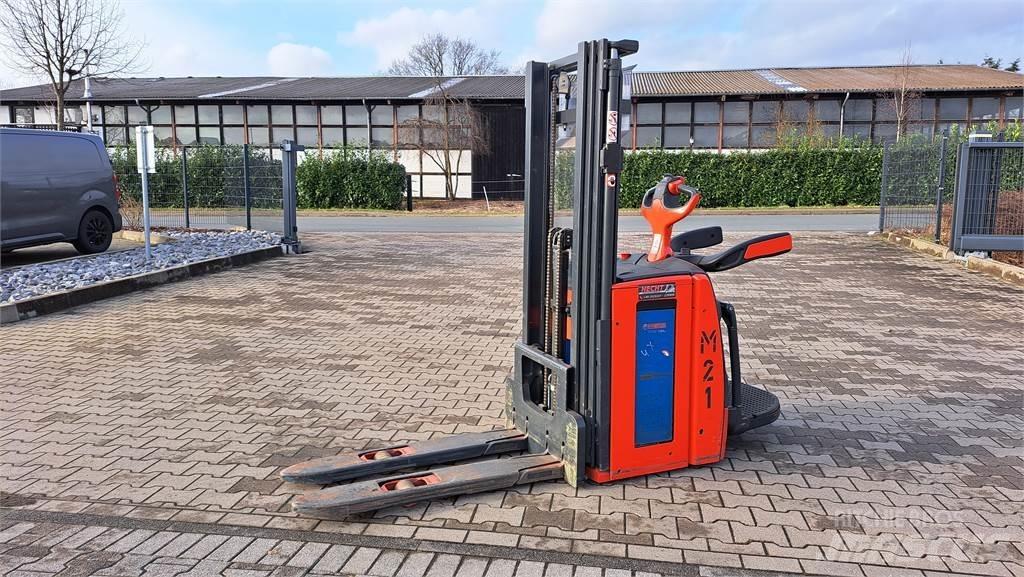 Linde L14AP 行走控制式堆積機