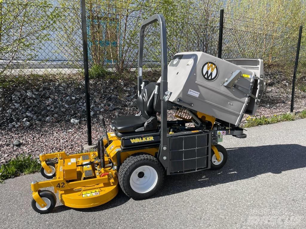 Walker D21d 騎乘式割草機