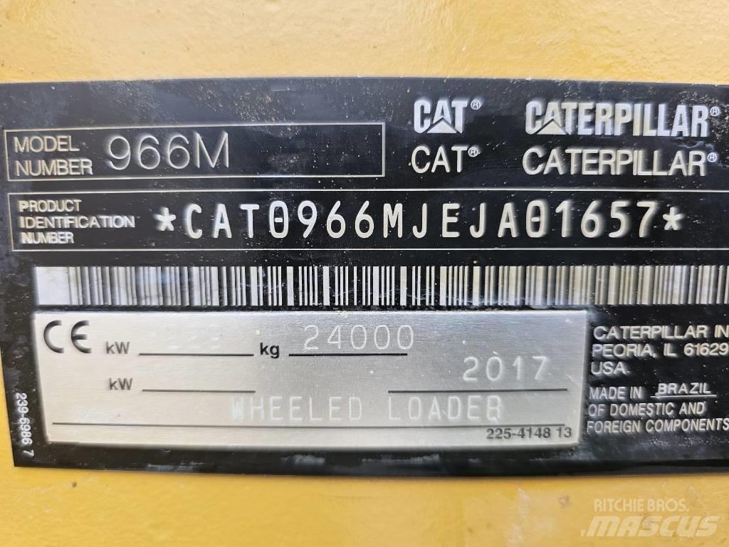 CAT 966 M 輪胎式裝載機