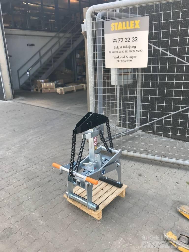  Element tang 1500 kg 兩爪吊夾